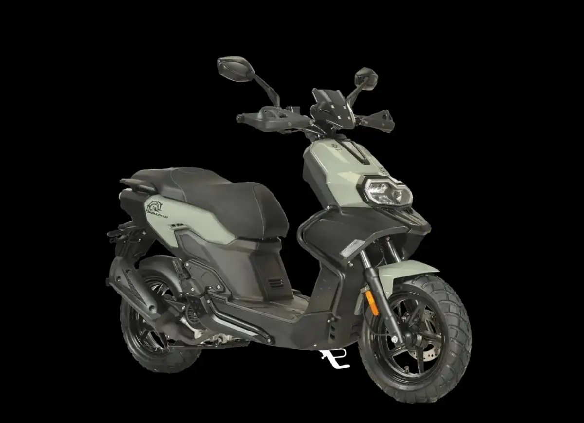 TNT MOTOR ESCAPE BAROUDEUR-Aventurier urbain par excellence